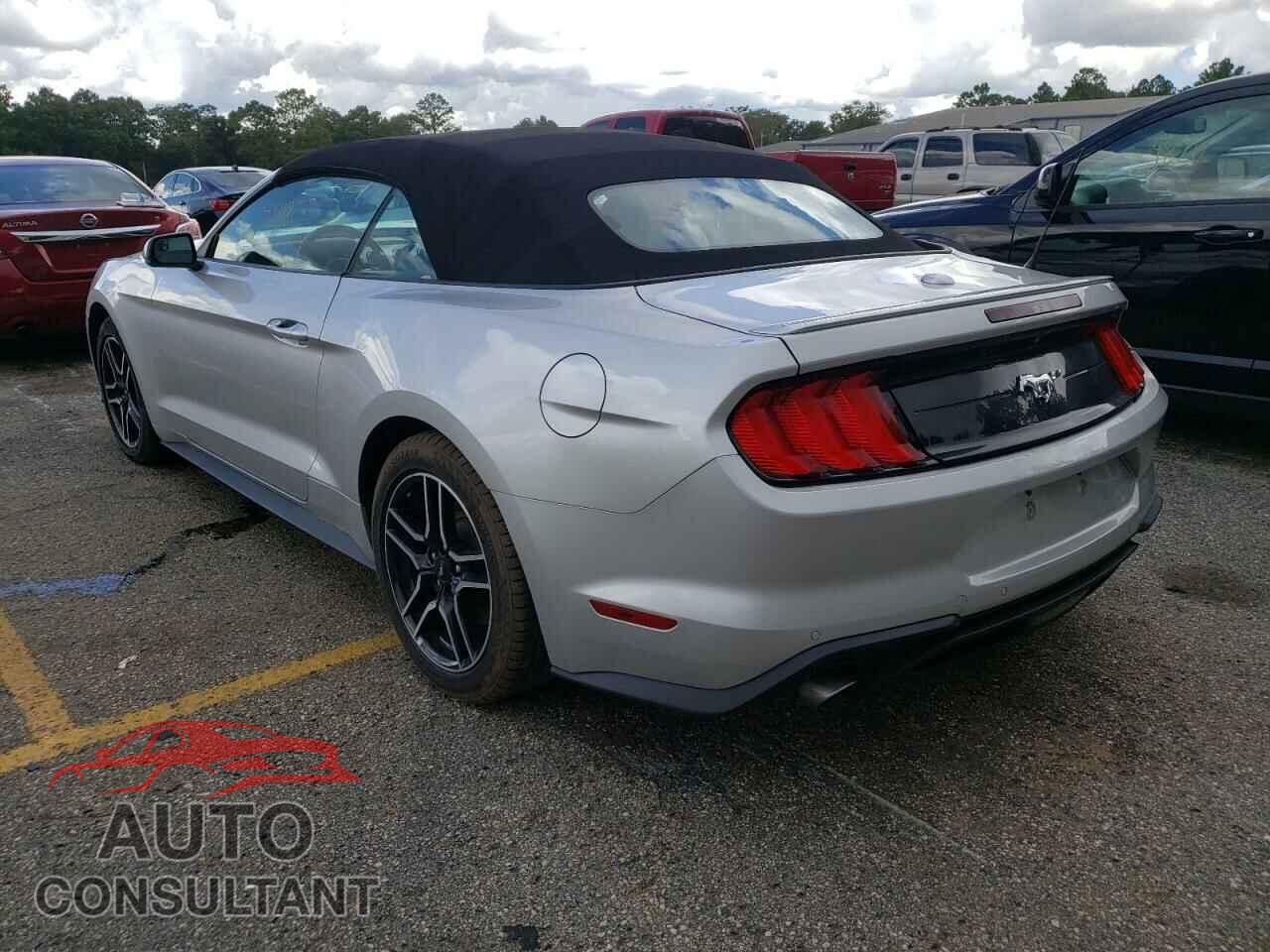 FORD MUSTANG 2019 - 1FATP8UHXK5106569