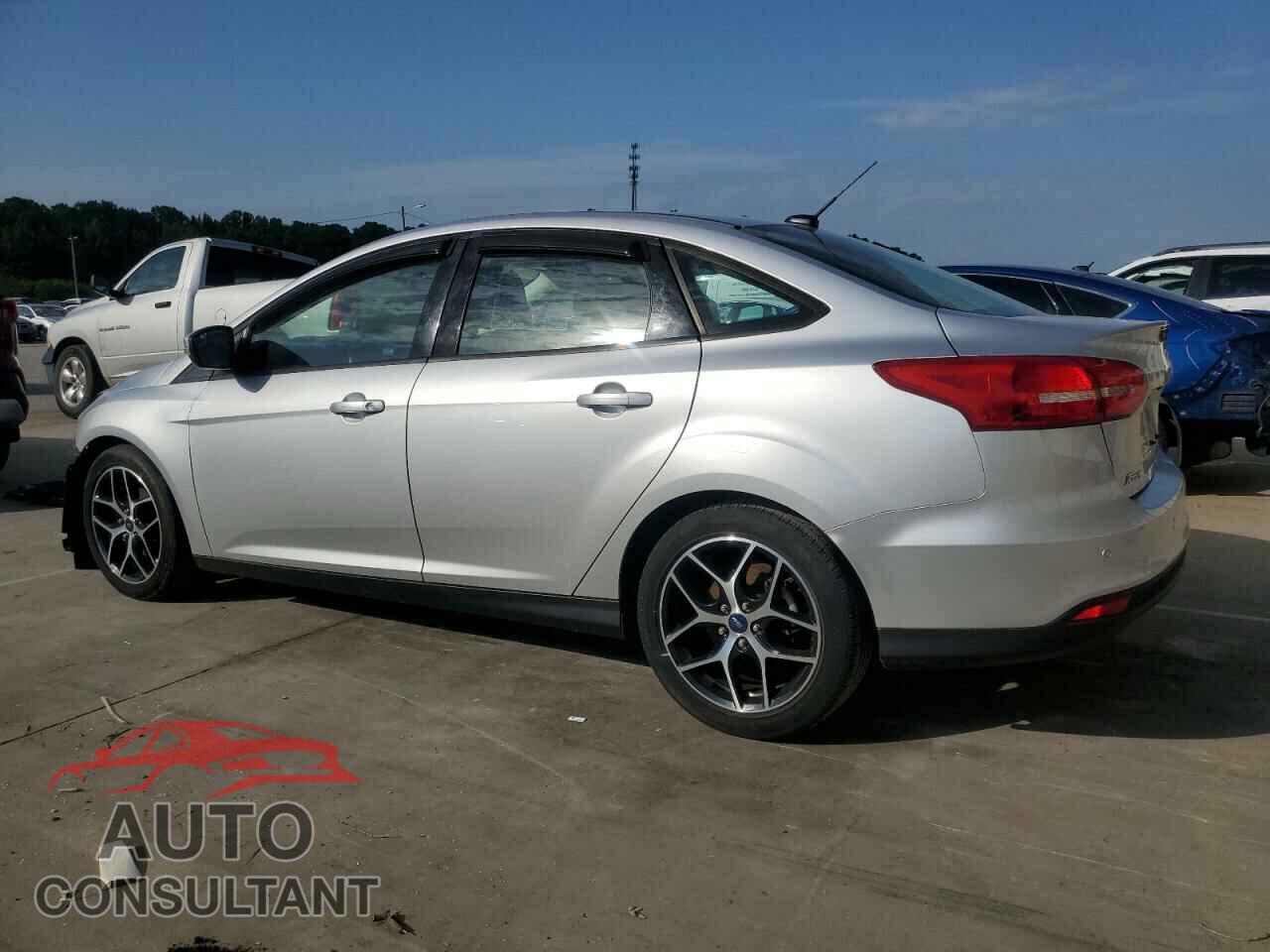 FORD FOCUS 2017 - 1FADP3H2XHL336467