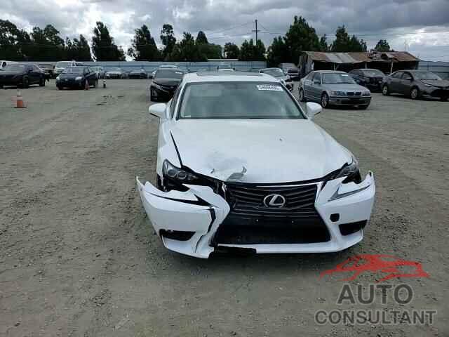LEXUS IS 2015 - JTHBF1D29F5076948