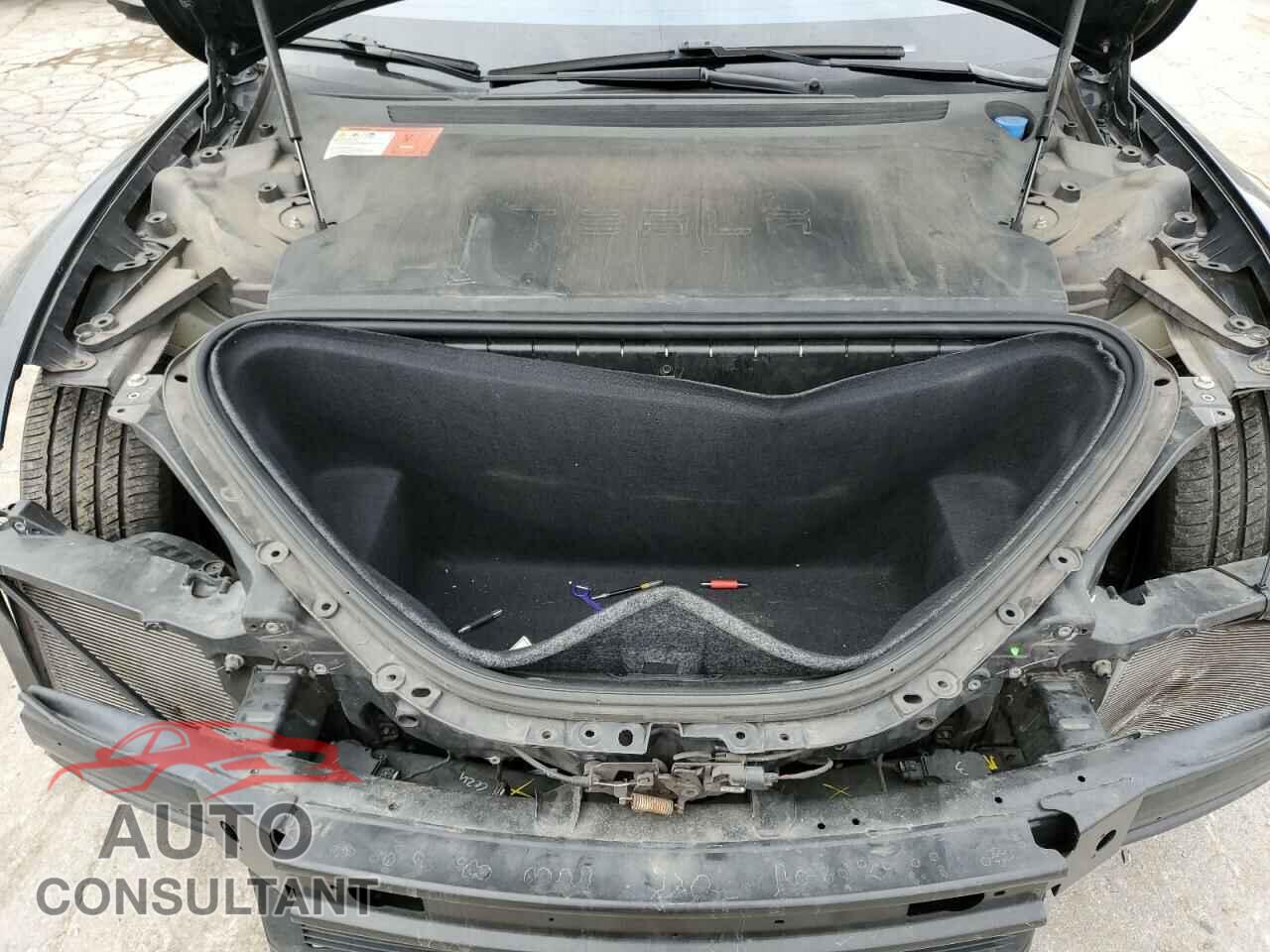 TESLA MODEL S 2018 - 5YJSA1E24JF248860