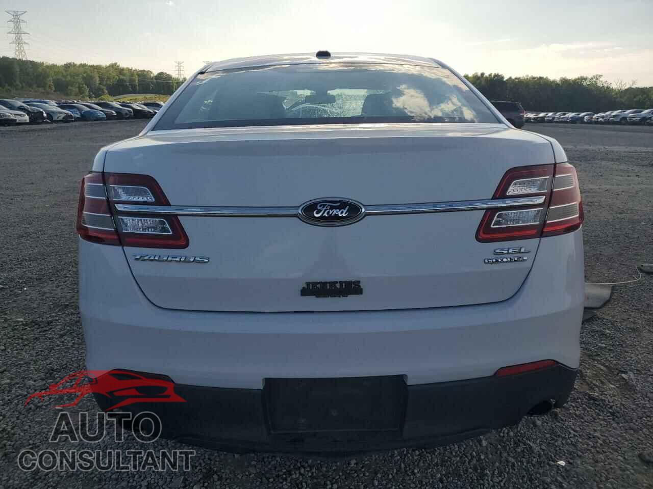 FORD TAURUS 2013 - 1FAHP2E86DG199003