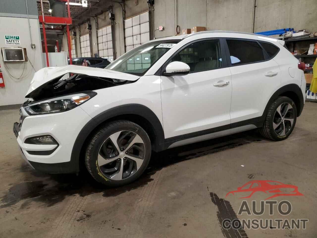 HYUNDAI TUCSON 2018 - KM8J3CAL8JU817597