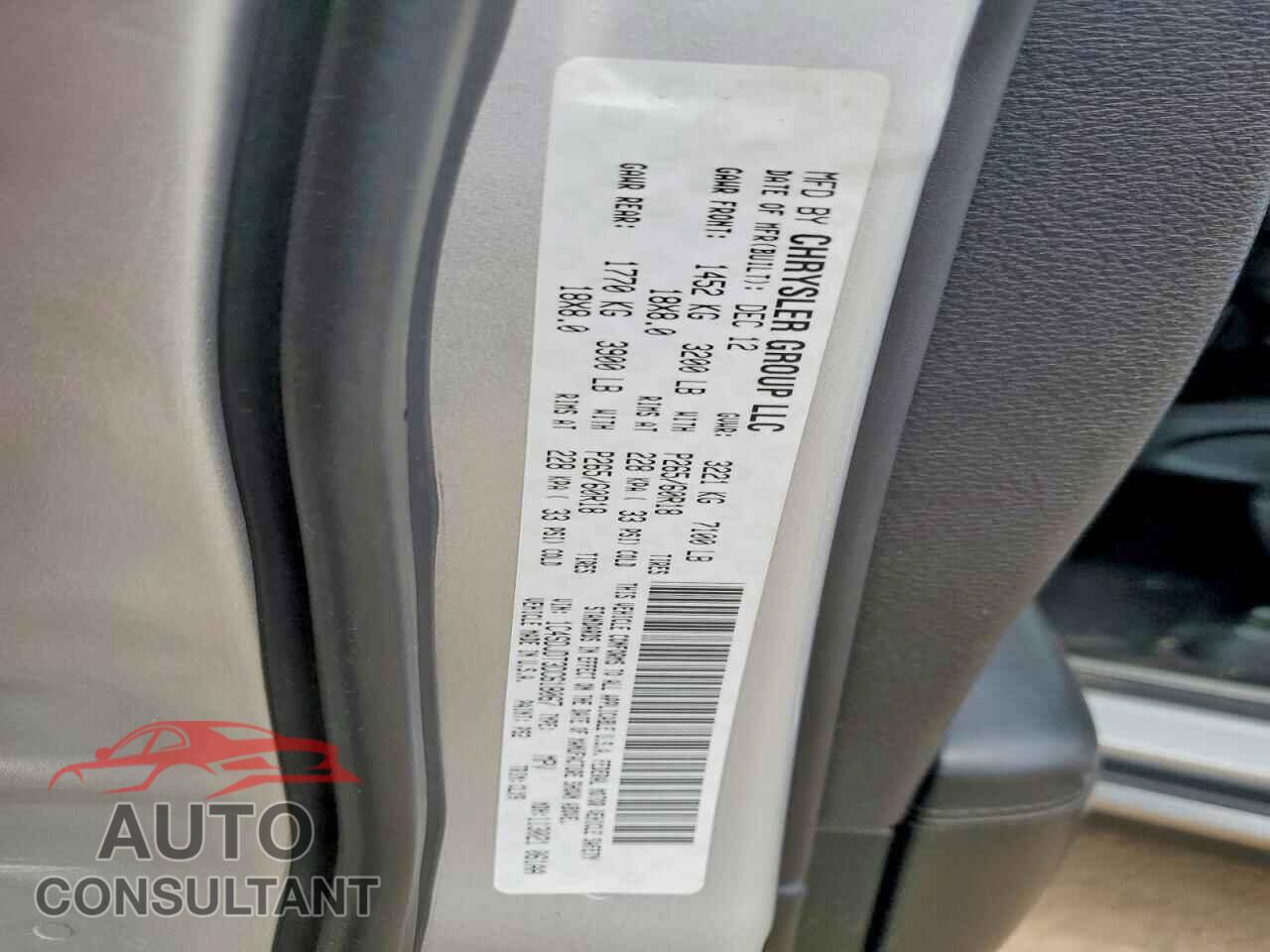 DODGE DURANGO 2013 - 1C4SDJDT3DC618067