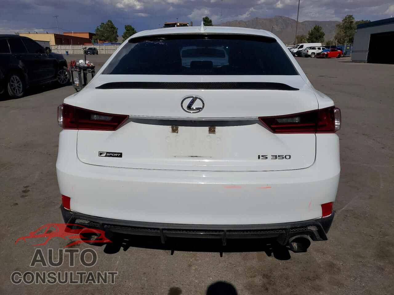 LEXUS IS 2015 - JTHBE1D21F5014981