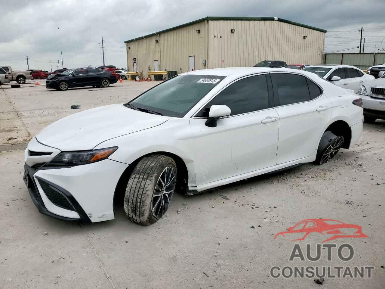 TOYOTA CAMRY 2024 - 4T1G11AK5RU892619