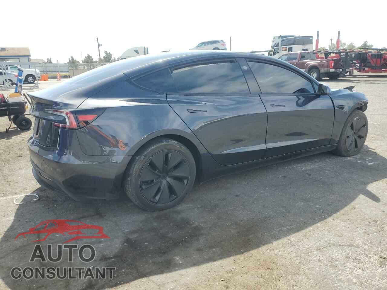 TESLA MODEL 3 2024 - 5YJ3E1EA9RF740148