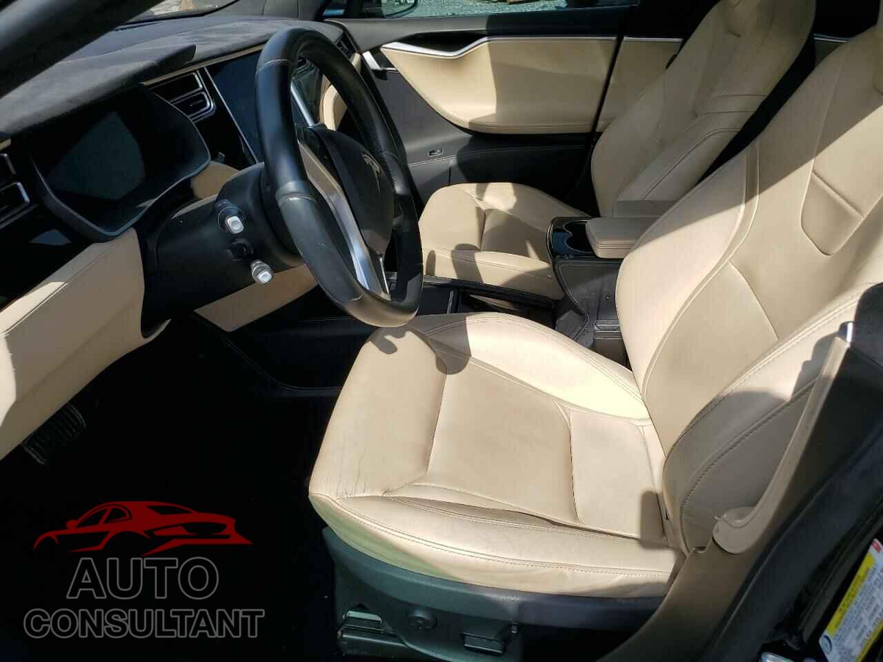 TESLA MODEL S 2015 - 5YJSA1E21FF116677