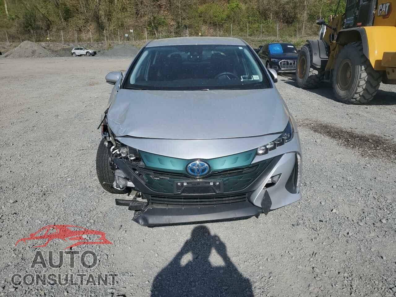 TOYOTA PRIUS 2018 - JTDKARFP3J3088721