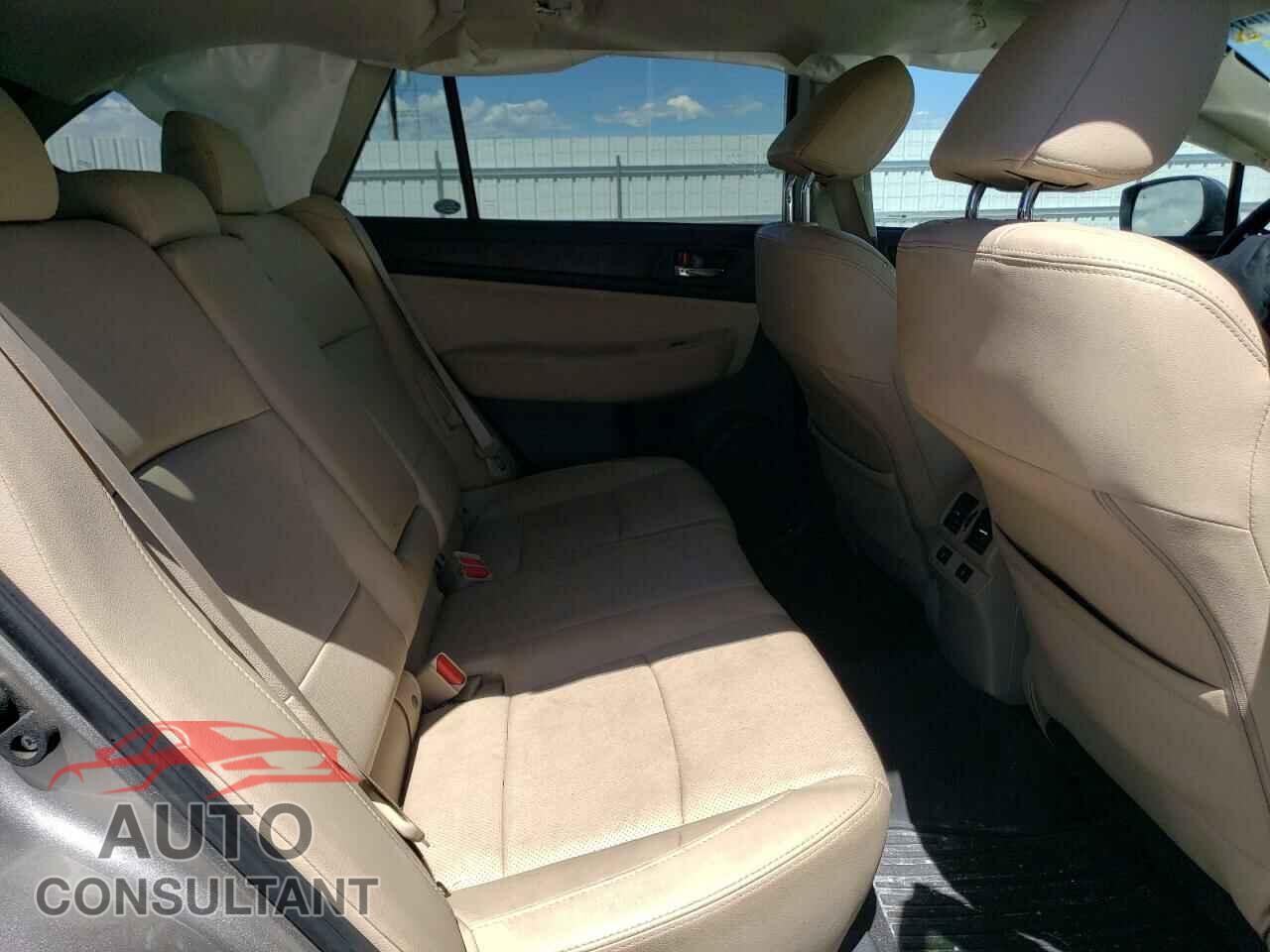 SUBARU OUTBACK 2017 - 4S4BSANC3H3233467