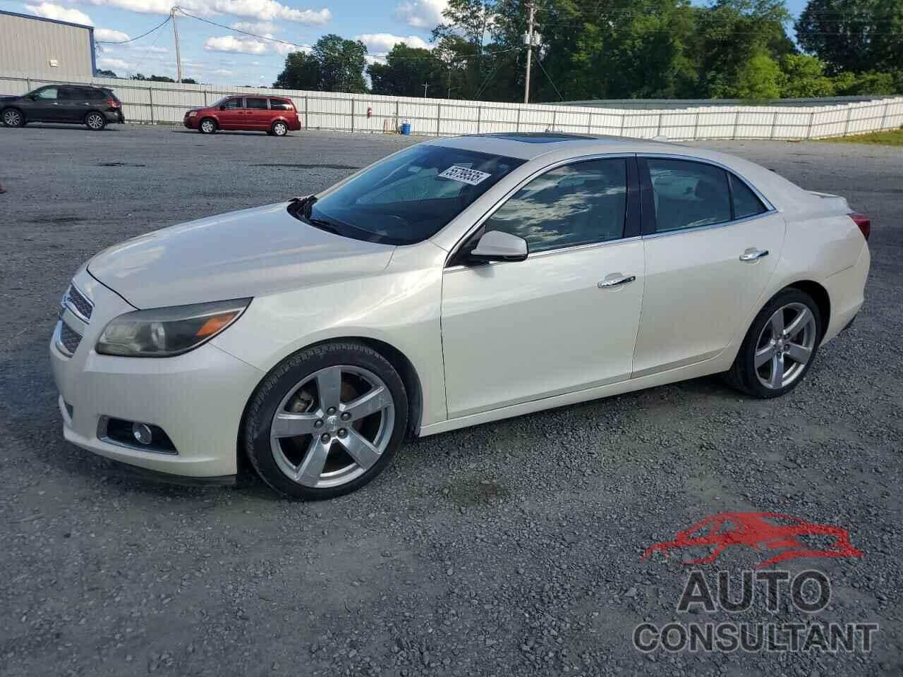 CHEVROLET MALIBU 2013 - 1G11J5SX2DF227825