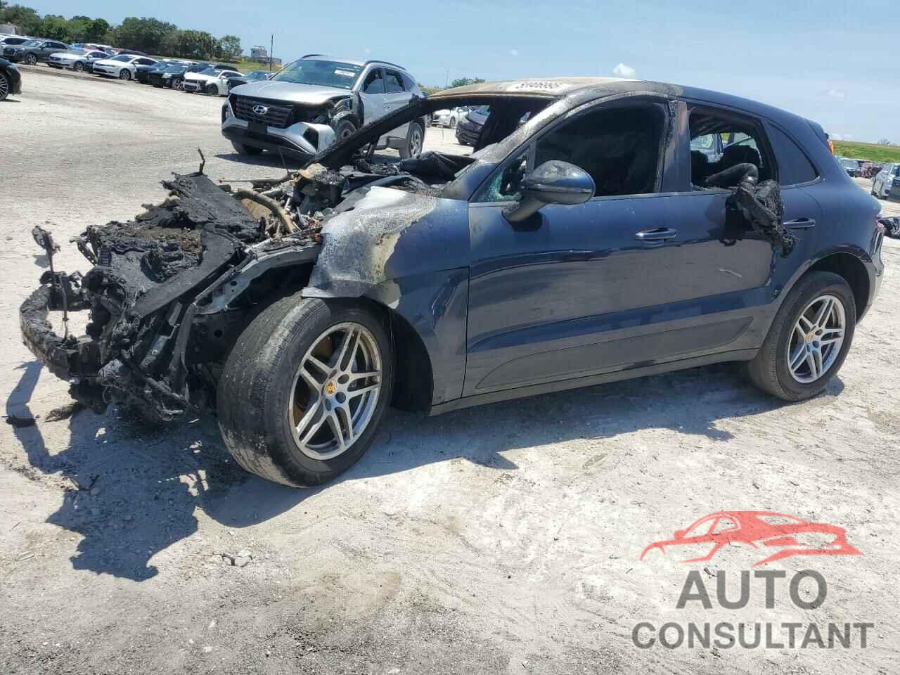 PORSCHE MACAN 2018 - WP1AA2A50JLB08463