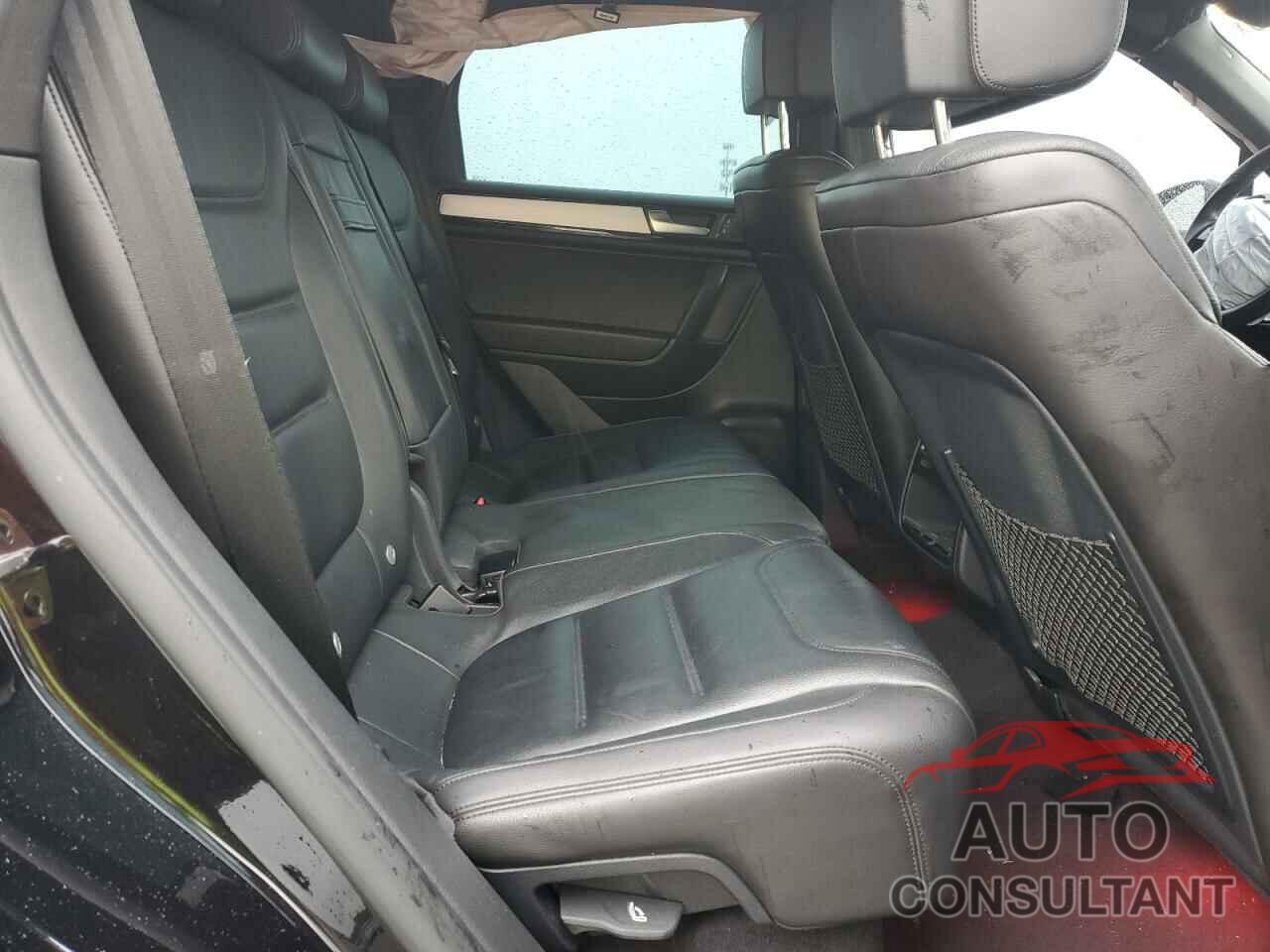 VOLKSWAGEN TOUAREG 2014 - WVGDF9BP3ED008538