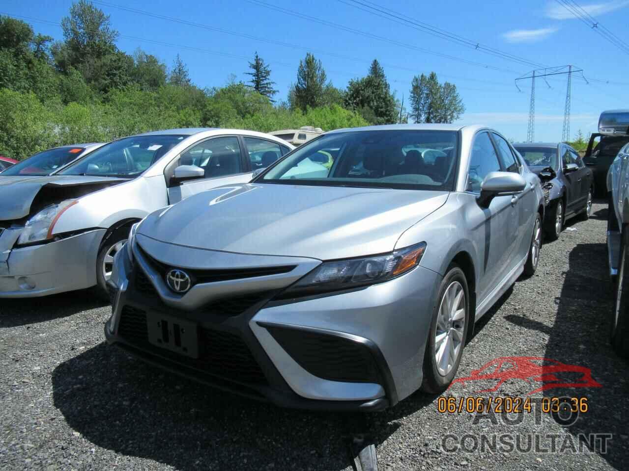 TOYOTA CAMRY 2024 - 4T1G11BK8RU127239