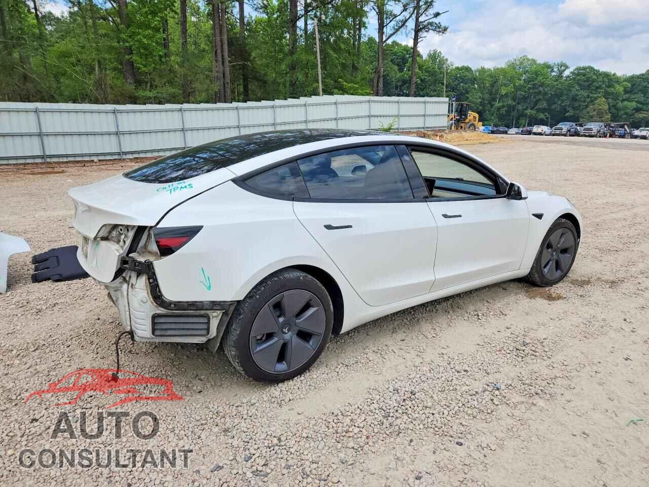 TESLA MODEL 3 2021 - 5YJ3E1EA9MF977103