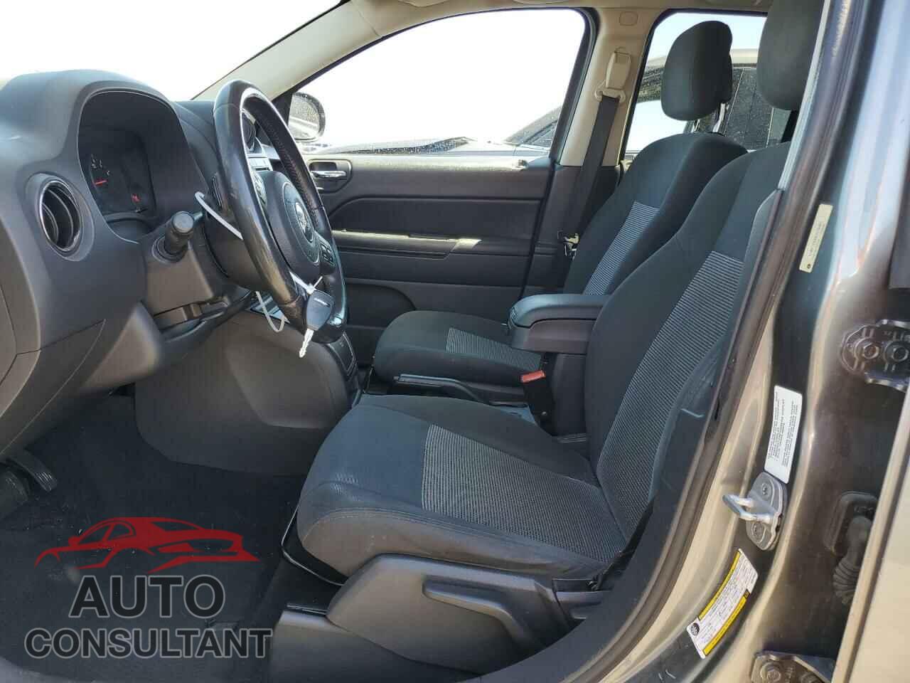 JEEP COMPASS 2011 - 1J4NF1FB6BD279401