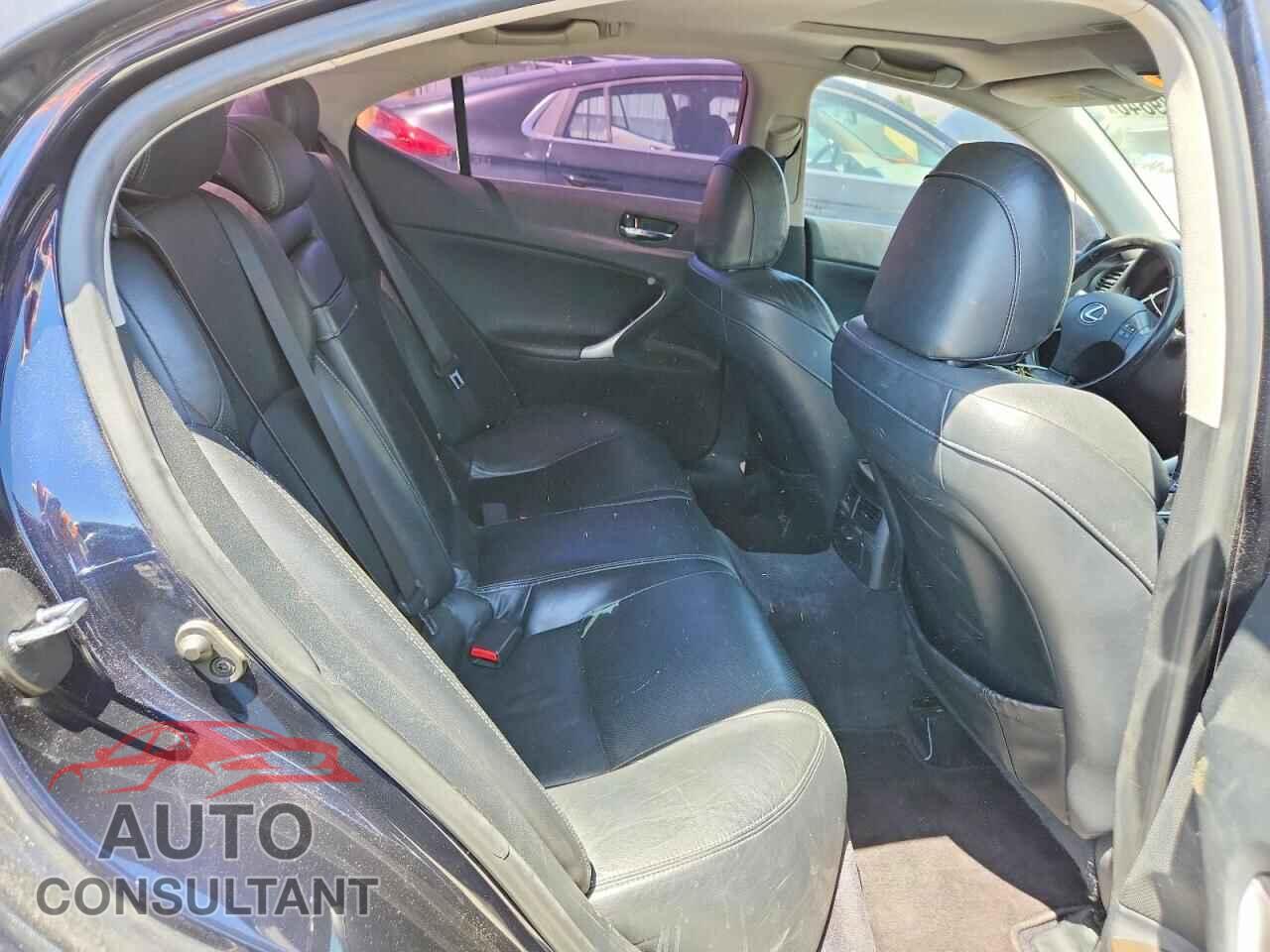 LEXUS IS 2010 - JTHBF5C23A5118936