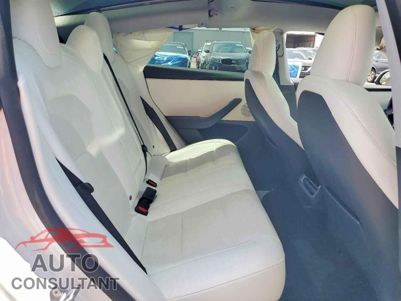 TESLA MODEL 3 2024 - 5YJ3E1EA0RF866348