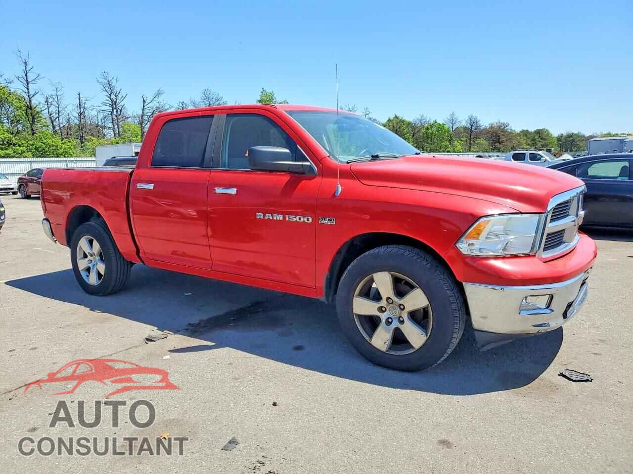 DODGE RAM 1500 2012 - 1C6RD7LT3CS126329