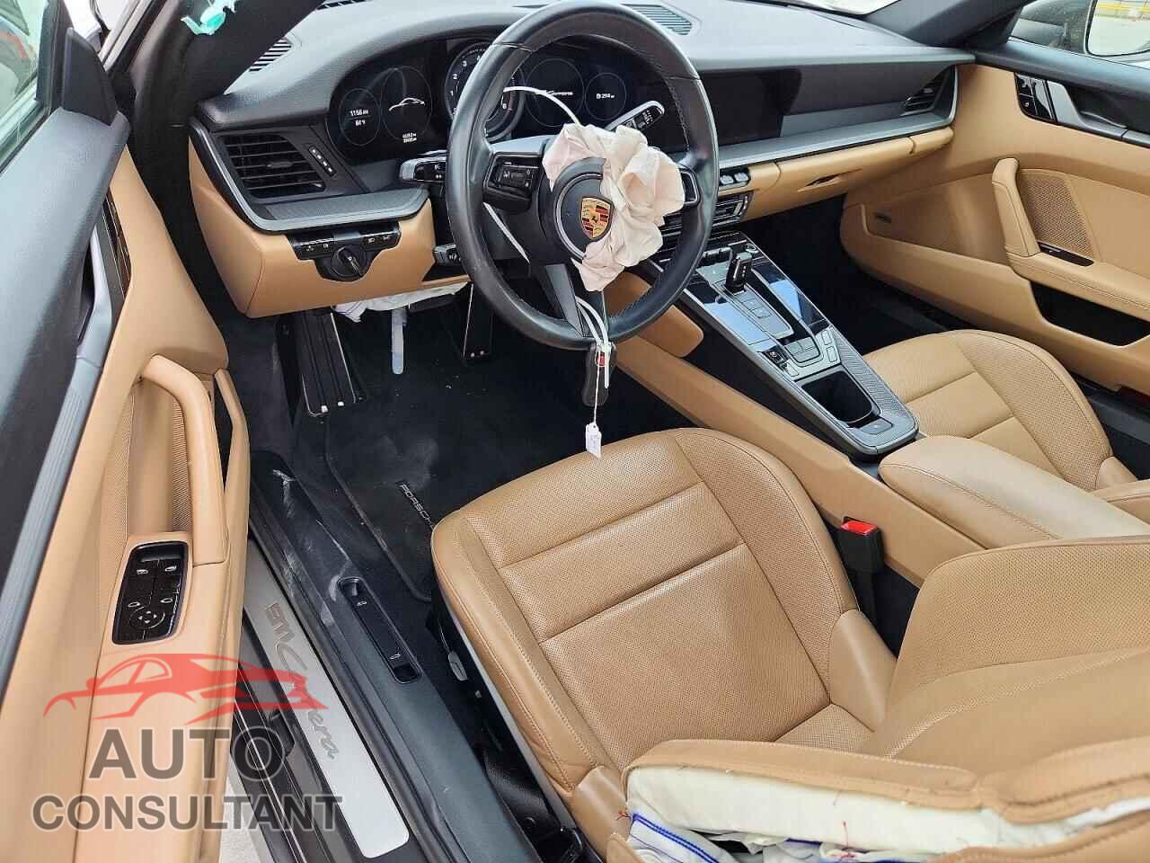 PORSCHE 911 2021 - WP0AA2A94MS205213