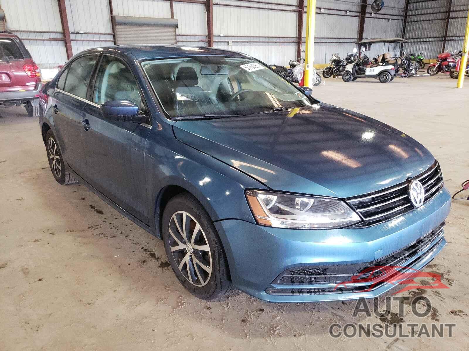 VOLKSWAGEN JETTA 2017 - 3VW2B7AJ0HM334523
