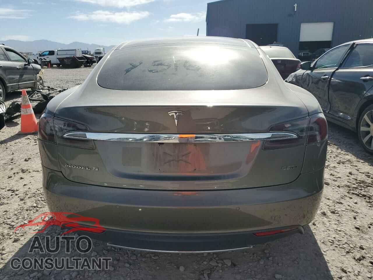 TESLA MODEL S 2015 - 5YJSA1H25FF088801