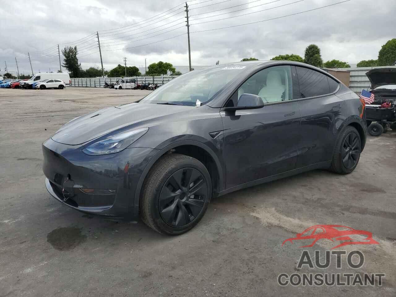 TESLA MODEL Y 2025 - 7SAYGDED2SF233791