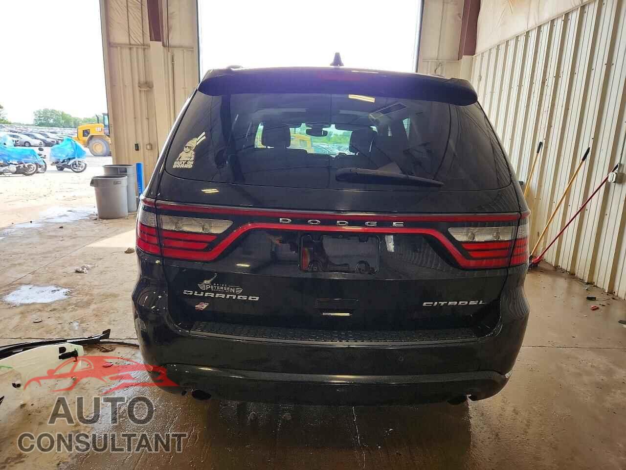 DODGE DURANGO 2018 - 1C4RDJEG8JC486581