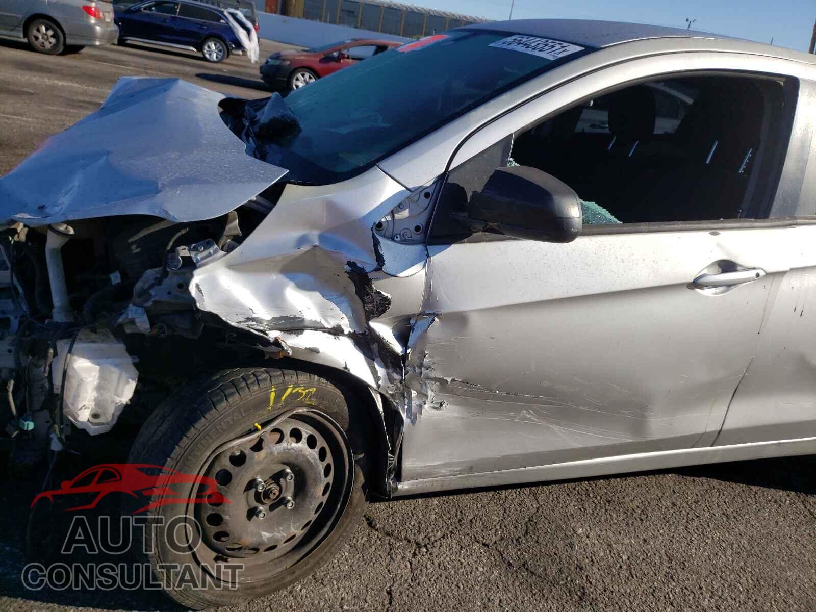 CHEVROLET SPARK 2017 - KL8CB6SA8HC743122