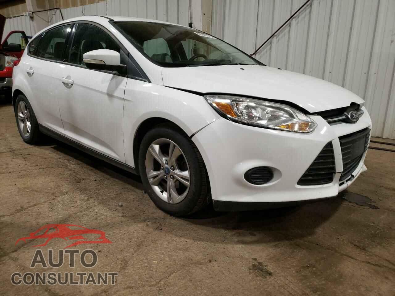 FORD FOCUS 2014 - 1FADP3K26EL139302
