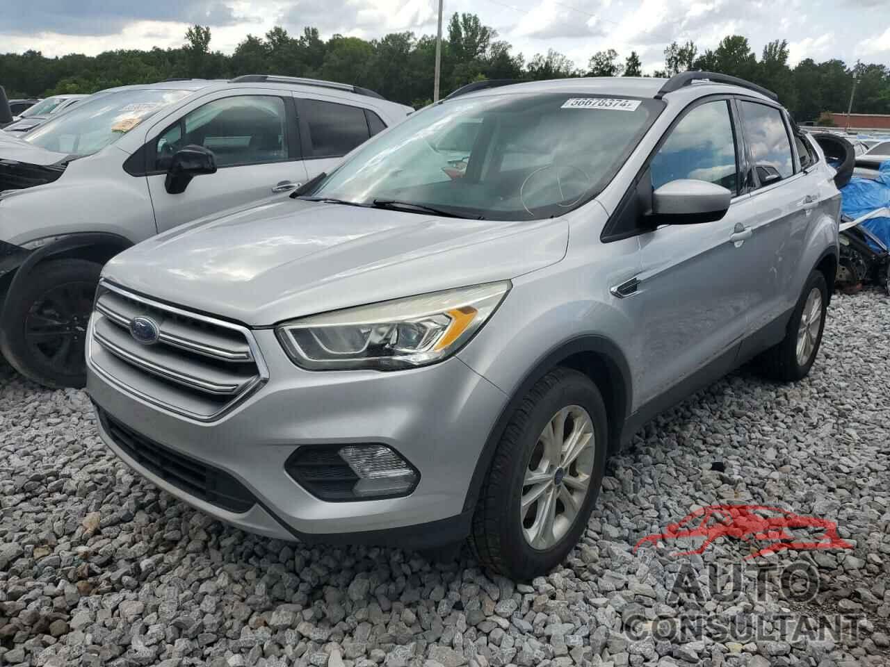 FORD ESCAPE 2017 - 1FMCU9GD8HUC77686