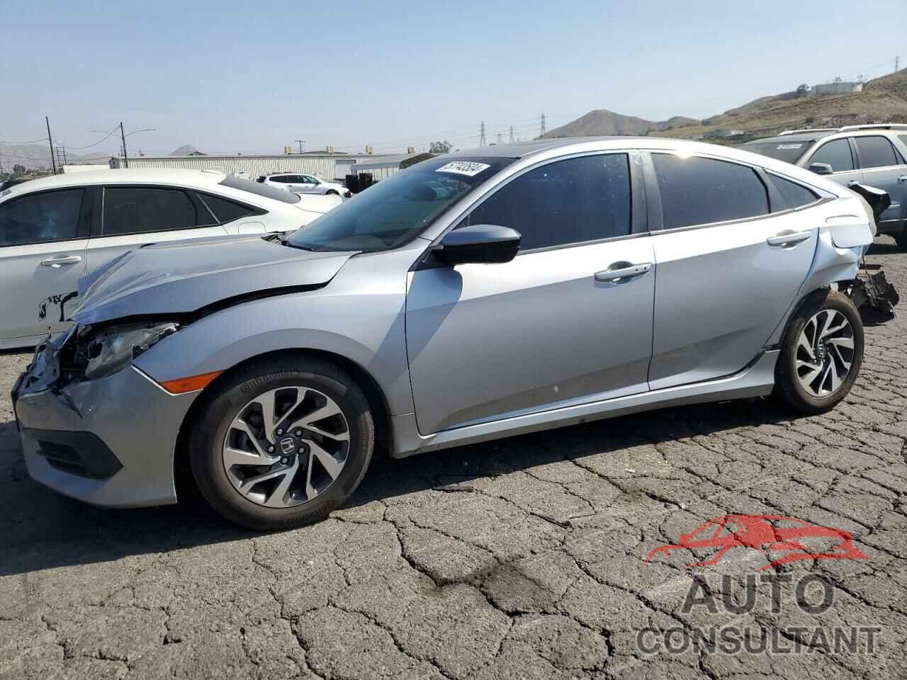 HONDA CIVIC 2018 - 2HGFC2F76JH526665