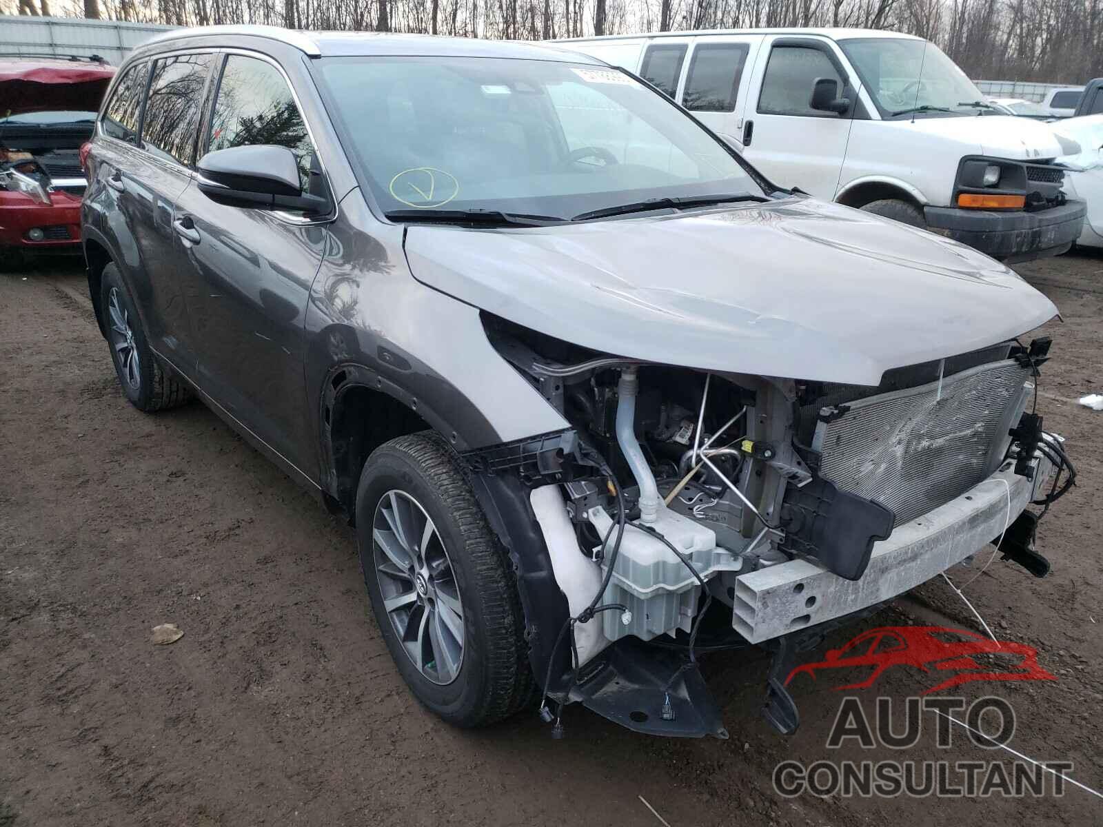 TOYOTA HIGHLANDER 2018 - 5TDJZRFH1JS530326