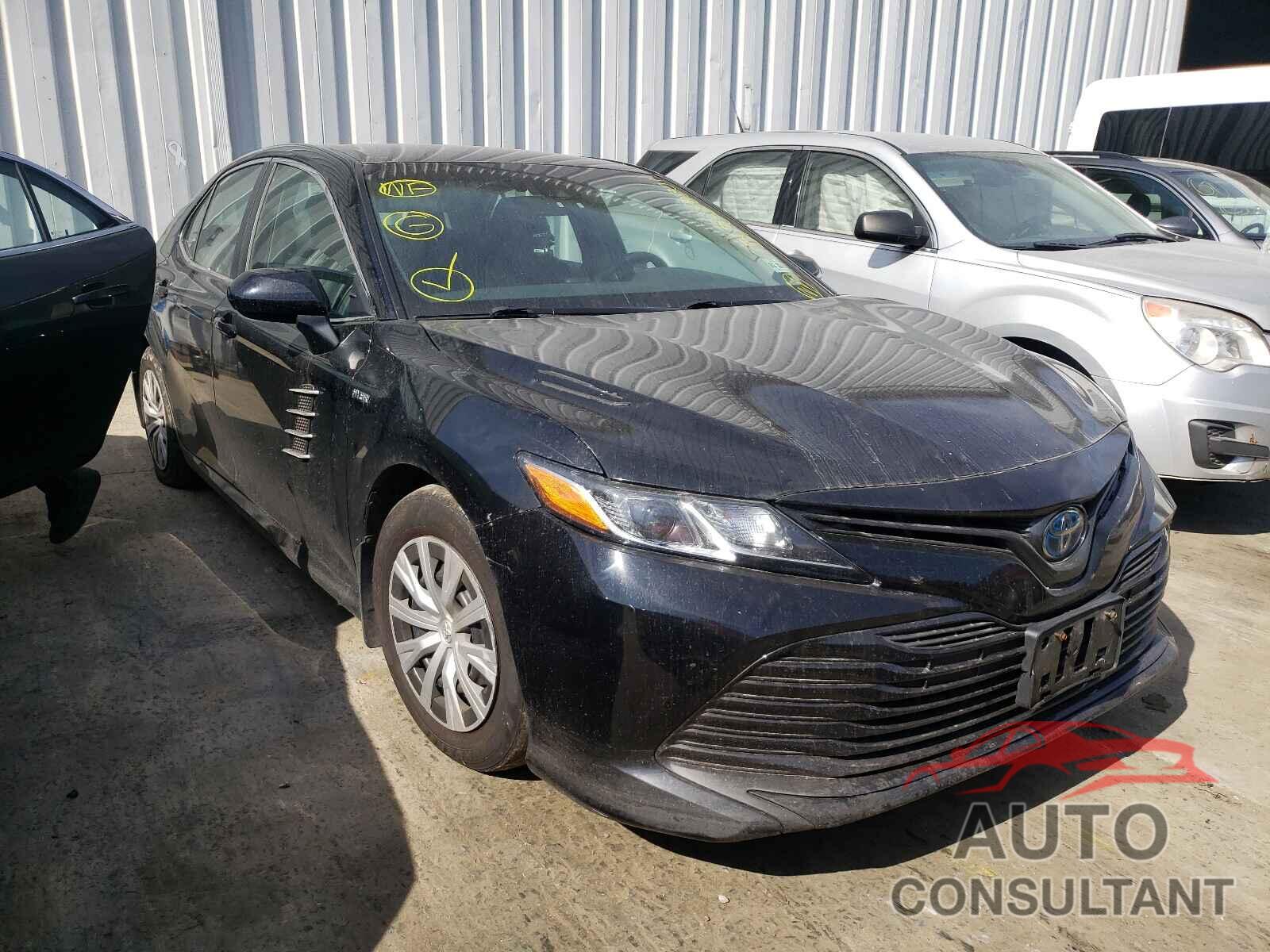 TOYOTA CAMRY 2018 - 4T1B31HK1JU002714
