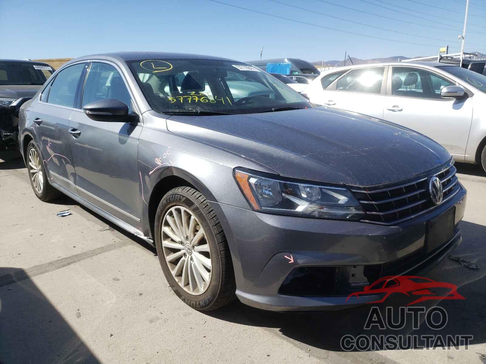 VOLKSWAGEN PASSAT 2017 - 1VWBT7A31HC044985