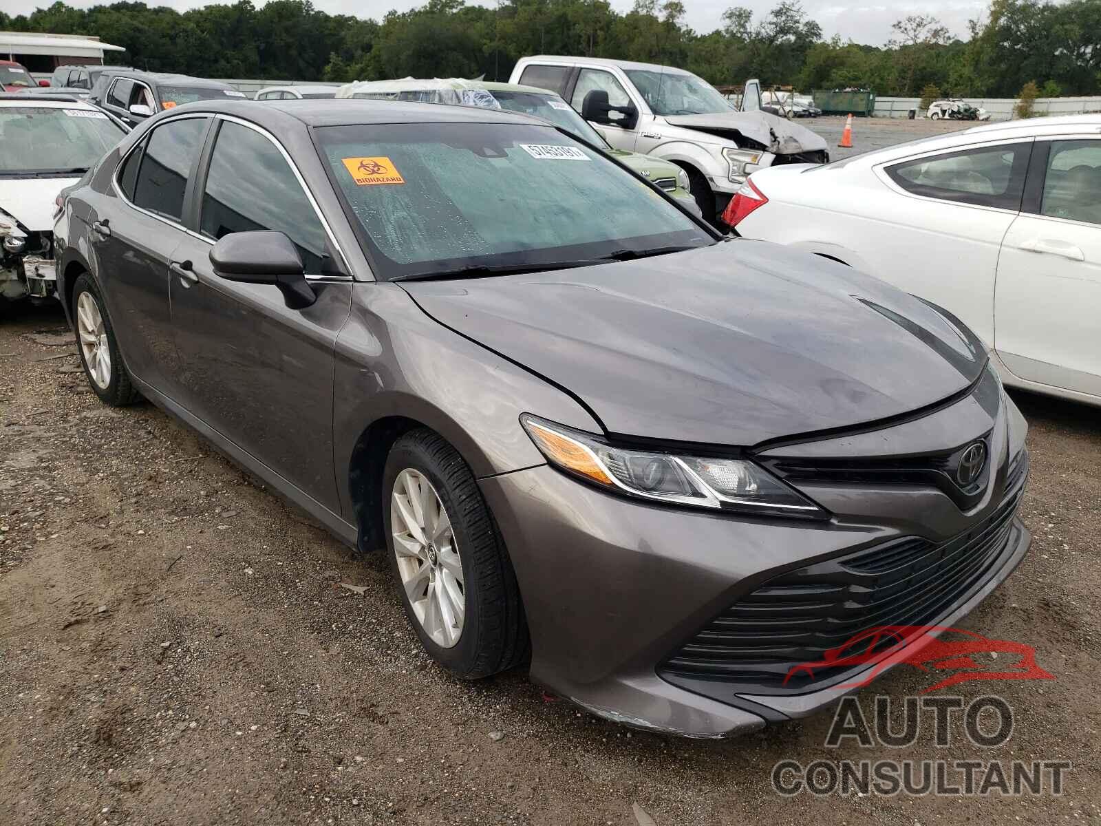 TOYOTA CAMRY 2018 - 4T1B11HK7JU016297