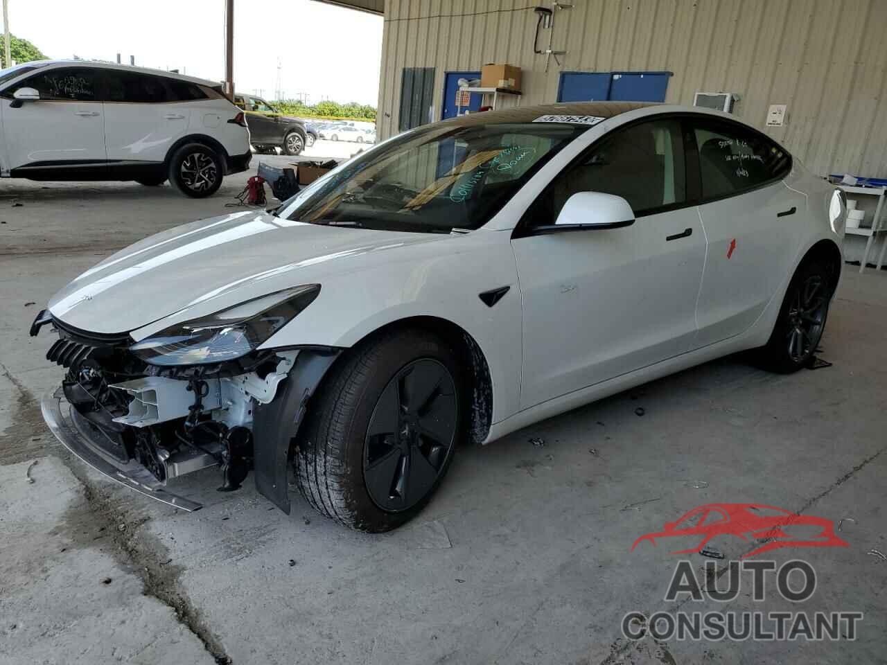 TESLA MODEL 3 2023 - 5YJ3E1EA0PF435196