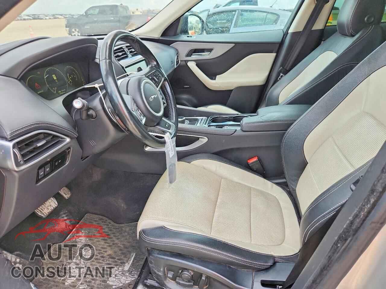 JAGUAR F-PACE 2017 - SADCL2BV2HA074832