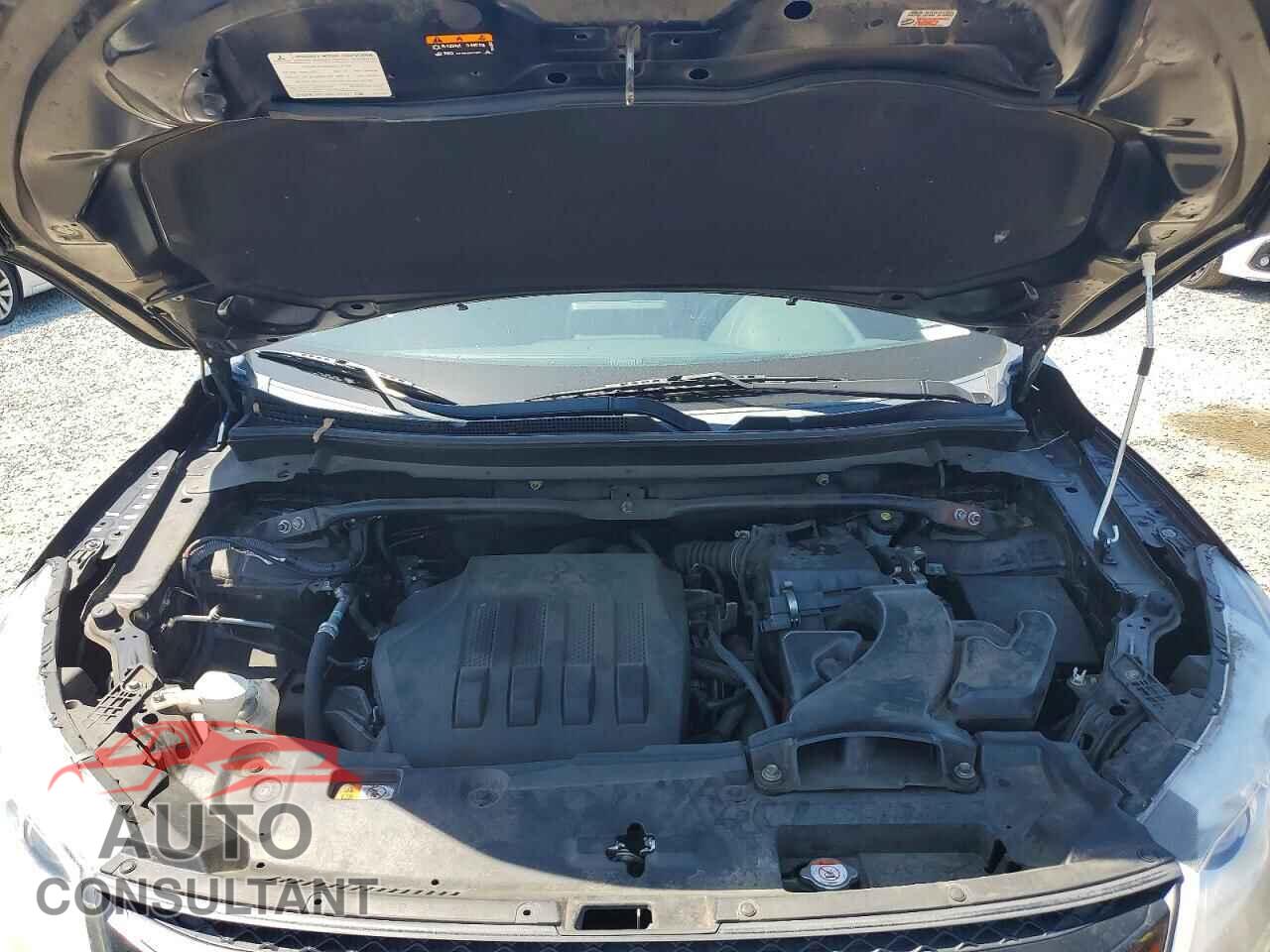 MITSUBISHI ECLIPSE 2018 - JA4AT4AA2JZ046883