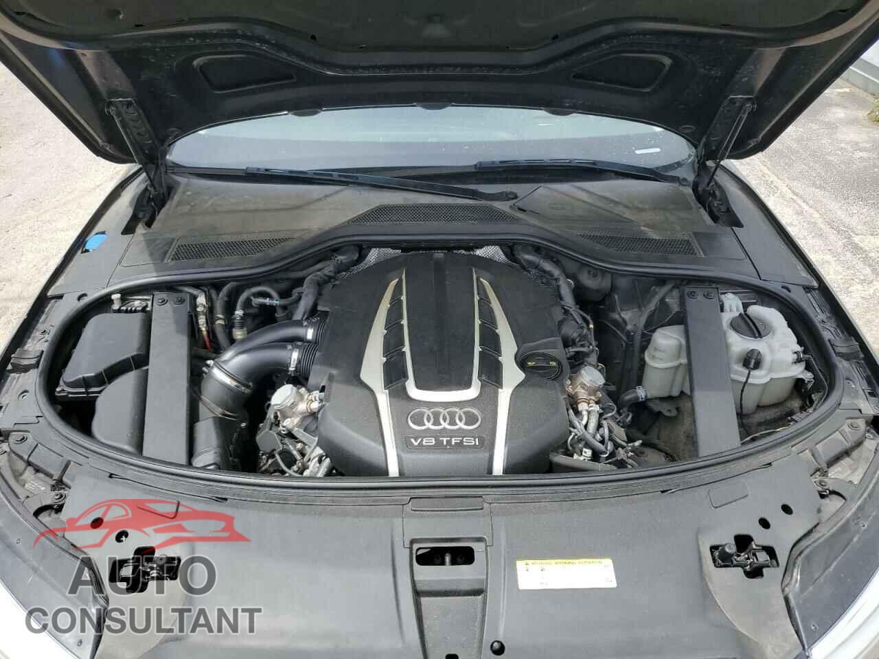 AUDI A8 2015 - WAU32AFD8FN001493