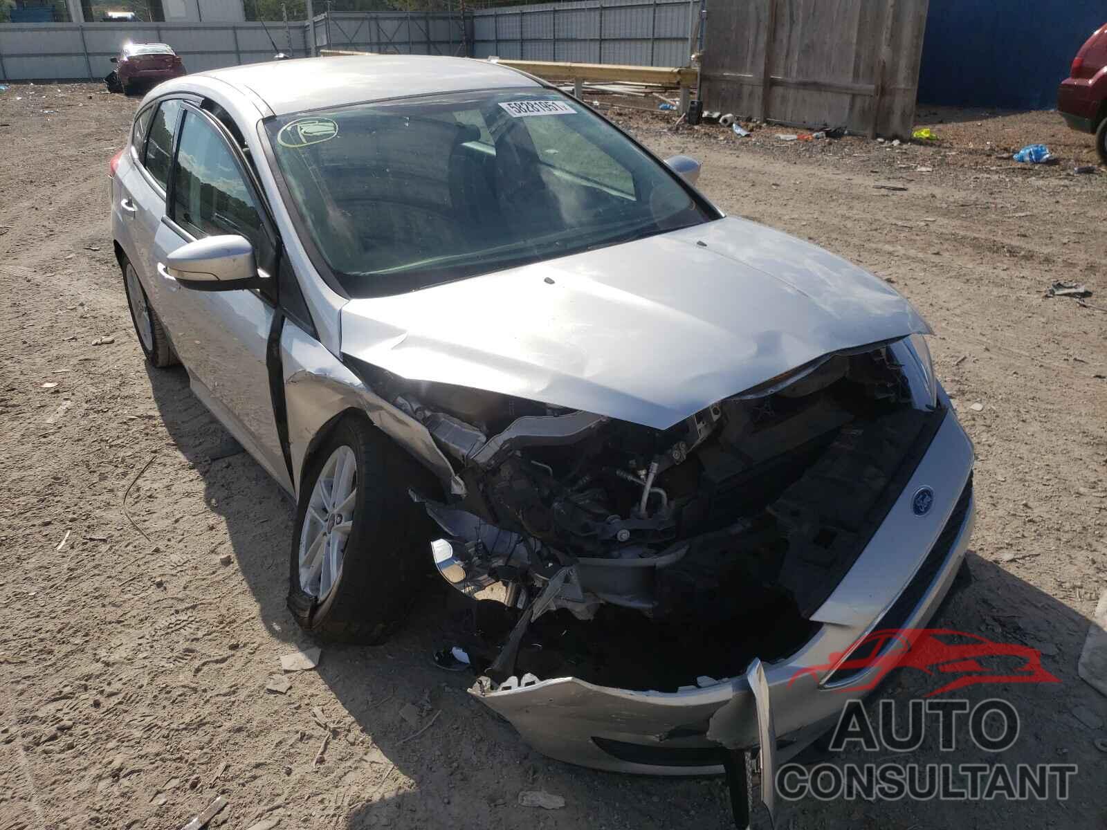FORD FOCUS 2017 - 1FADP3K26HL224855