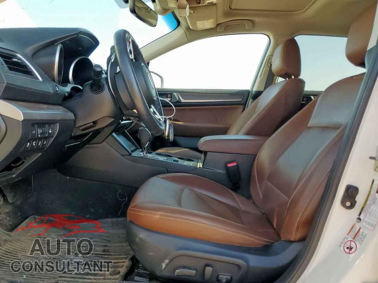 SUBARU OUTBACK 2018 - 4S4BSATCXJ3367529