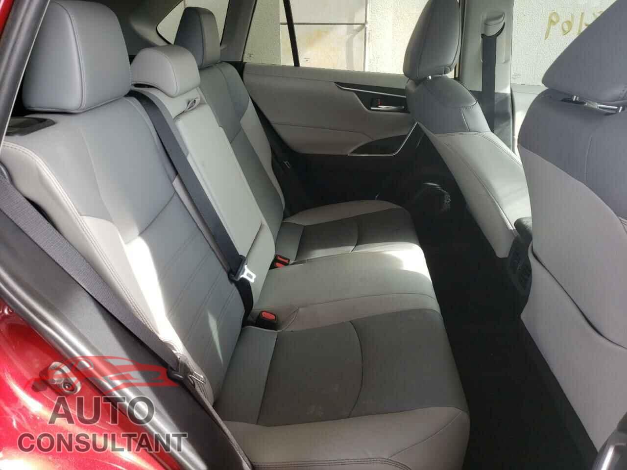 TOYOTA RAV4 2019 - 2T3C1RFVXKW024063