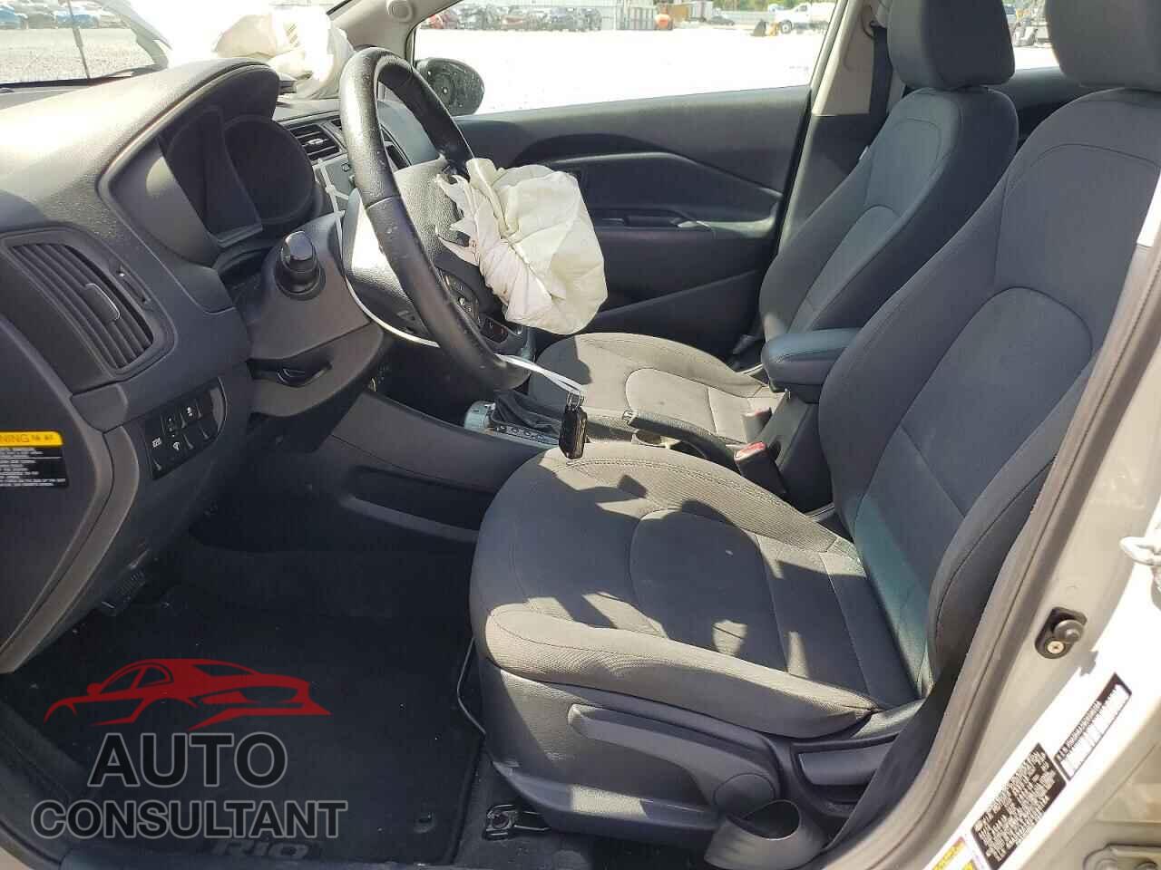 KIA RIO 2012 - KNADN4A39C6090184