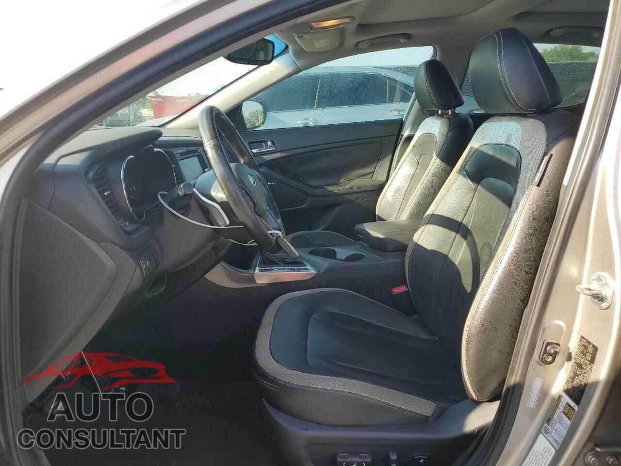 KIA OPTIMA 2011 - KNAGR4A67B5113588