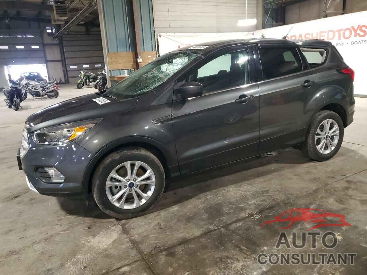 FORD ESCAPE 2019 - 1FMCU9GD8KUB96923
