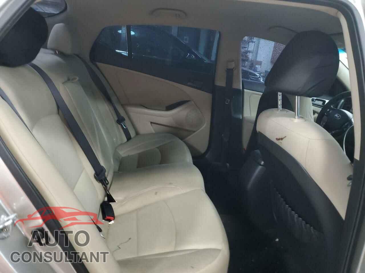 KIA OPTIMA 2013 - KNAGM4A72D5392281
