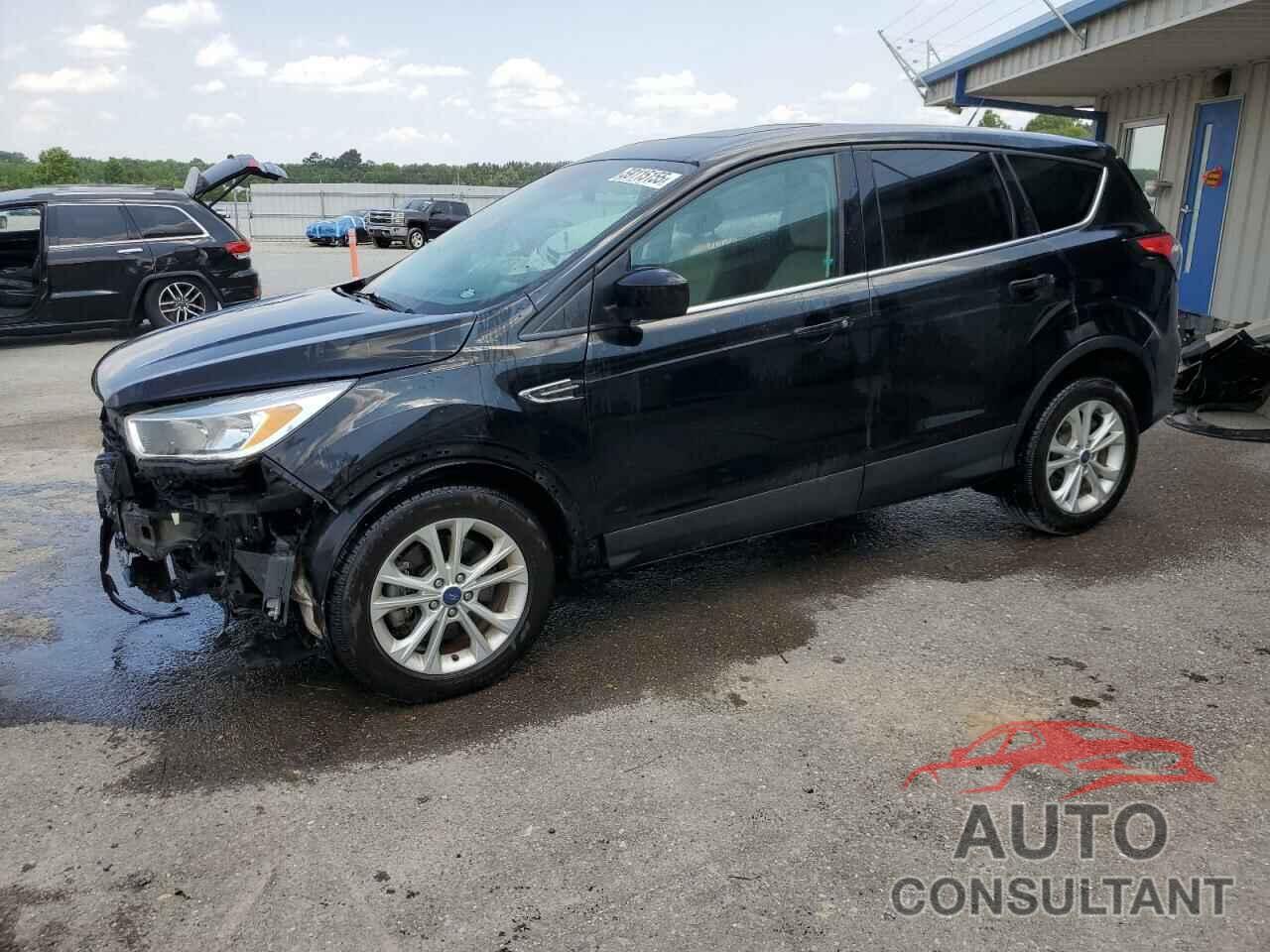FORD ESCAPE 2017 - 1FMCU0G98HUF06214