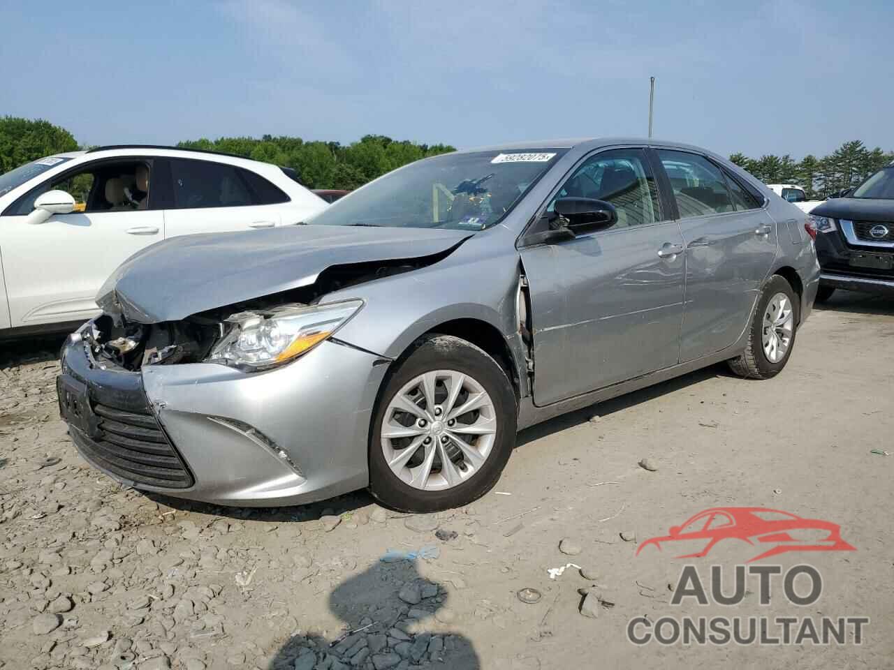 TOYOTA CAMRY 2015 - 4T4BF1FK4FR499829