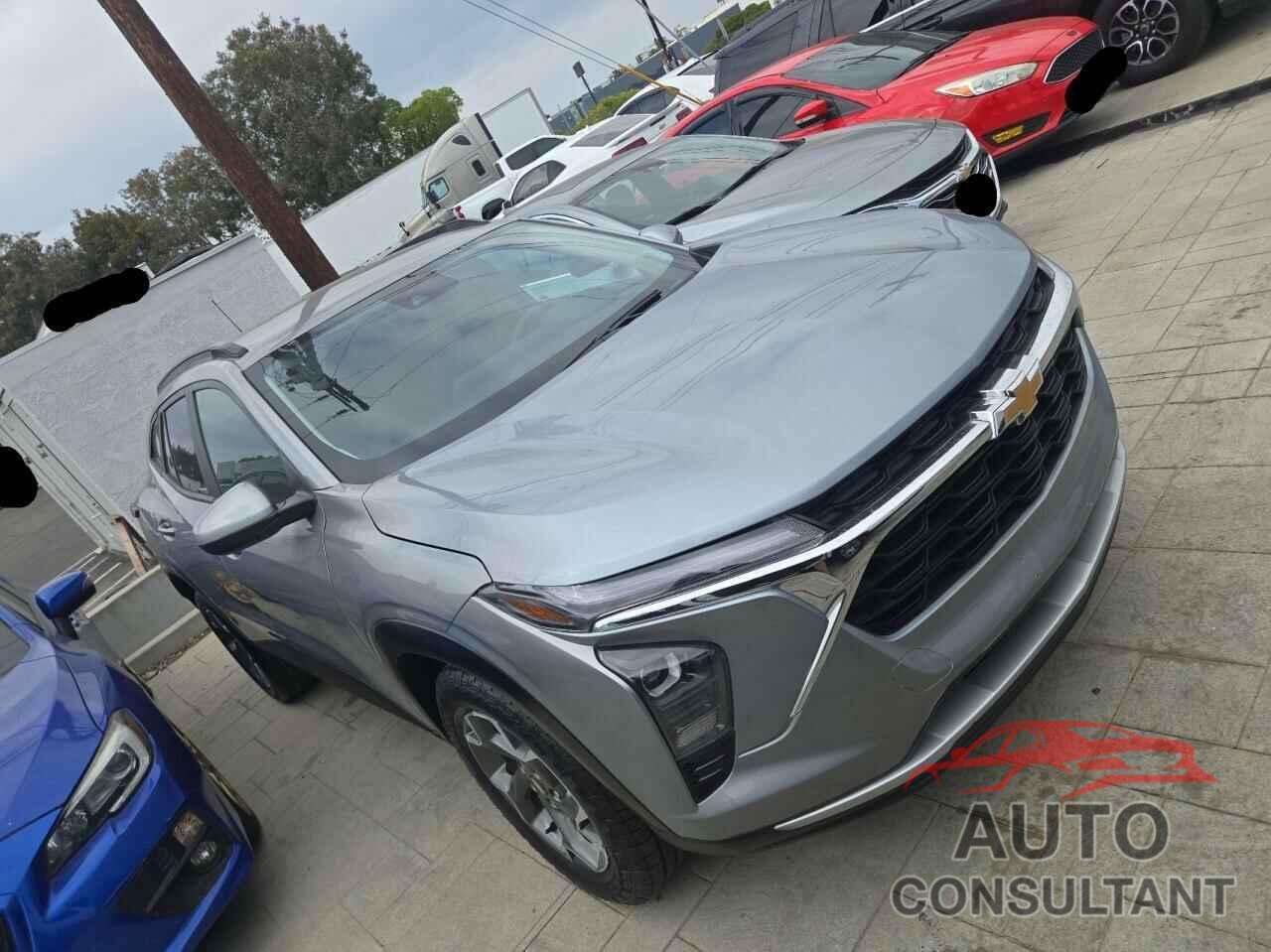 CHEVROLET TRAX 2024 - KL77LHE22RC228136