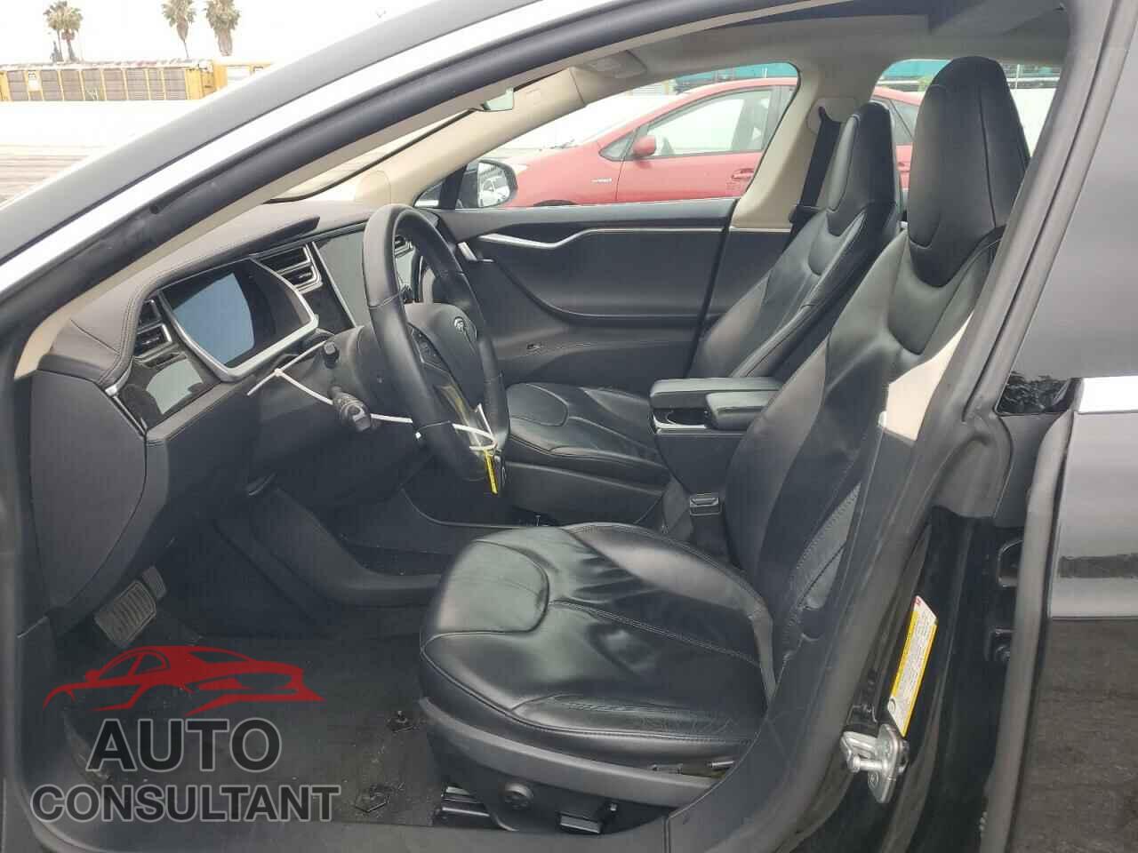 TESLA MODEL S 2013 - 5YJSA1BG1DFP12644